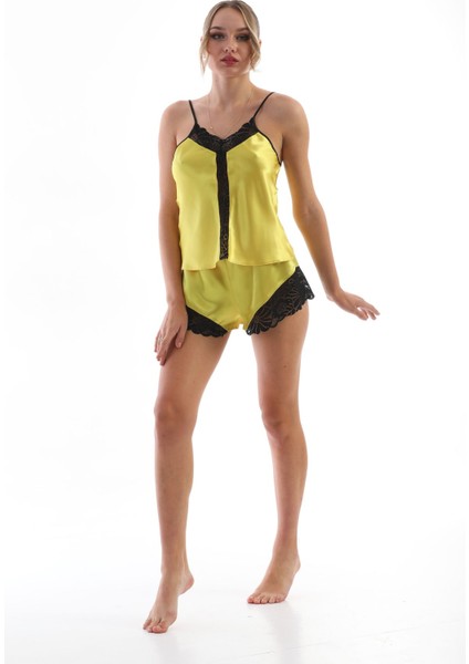 Kadın Sarı Saten Dantel Detaylı Askılı Şık Pijama Takımı modelleri