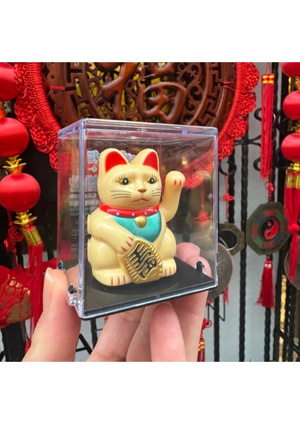 Çağıran Kedi Maneki Neko