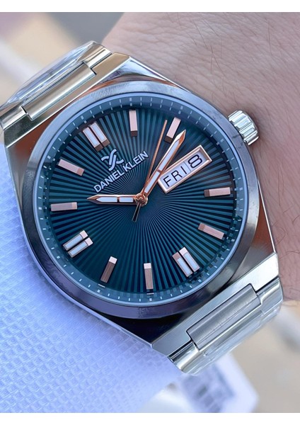 Çelik Kordonlu Takvimli Kadran 3 Atm Suya Dayanıklı Erkek Kol Saati E.14060.5