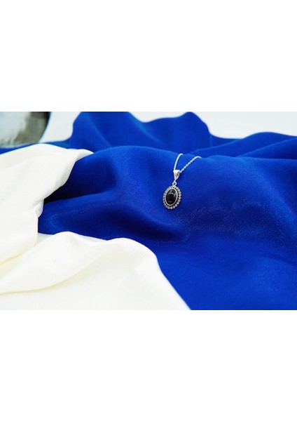 Oltutaşı Yuvarlak Taşlı Gümüş Kolye