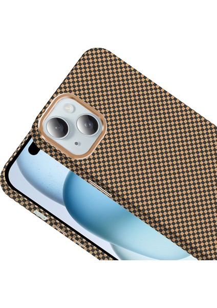 iPhone 15 Kılıf M-Safe Şarj Özellikli Karbon Fiber Görünümlü Gros Kılıf modelleri