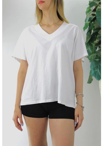 Geniş V Yaka Tişört Beyaz - 1090.35