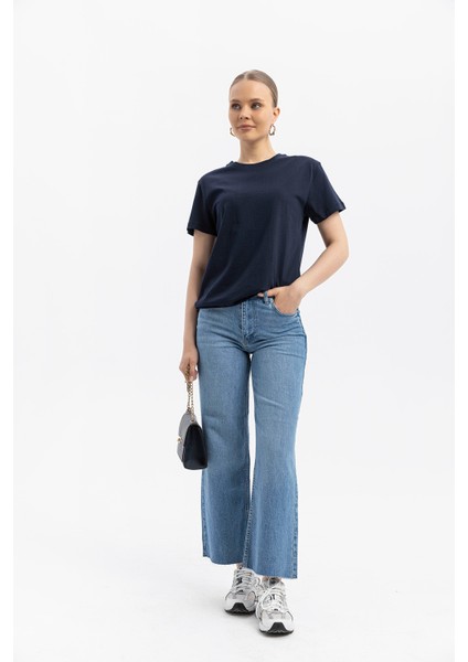 Bisiklet Yaka Pamuklu Normal Fit Basic Kısakol T-Shirt Lacivert
