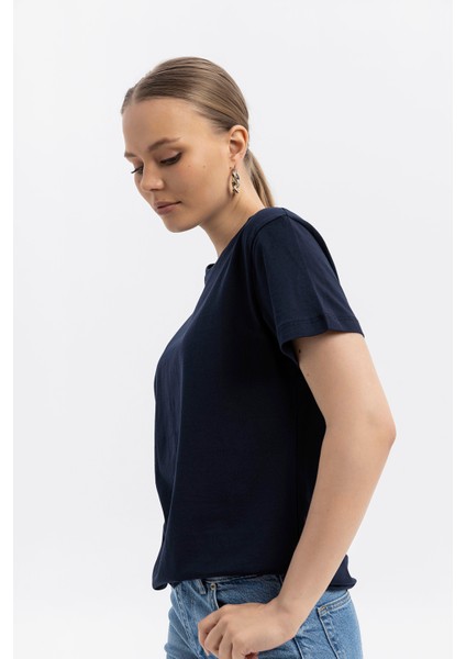 Bisiklet Yaka Pamuklu Normal Fit Basic Kısakol T-Shirt Lacivert modelleri