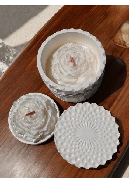 'şakayık Işığında' Set ( Kapaklı Kristal Desenli Şakayık Çiçeği Mum & Mini Sunumlukta Şakayık Mum)