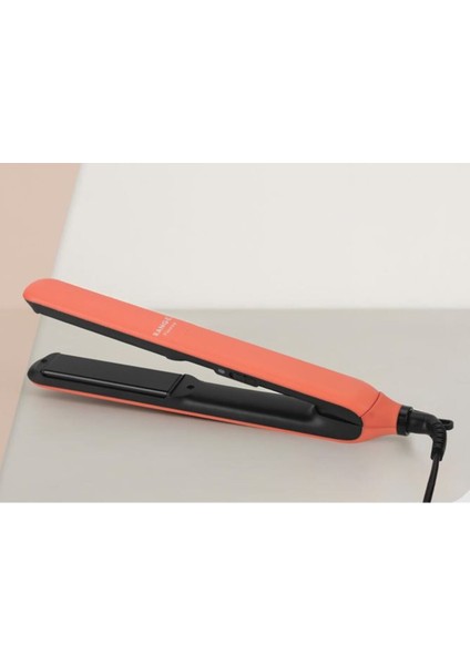 Turuncu Renkli Saç Düzleştirici, Seramik Plaka, 210°C, Parlak ve Pürüzsüz Saçlar