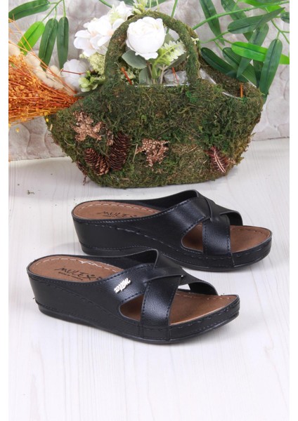 1852 Mulex Anatomik Hafif Rahat Kadın Terlik modelleri