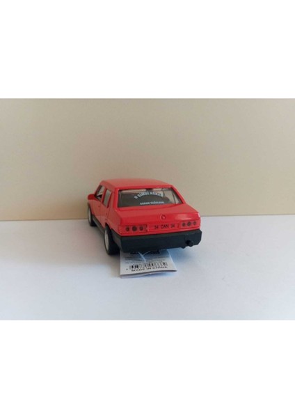 Çek Bırak Tofaş Şahin Metal Model Araç Ay Yıldız Kırmızı modelleri