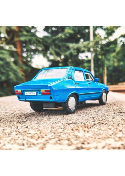 12 Toros Koleksiyon Metal Araba 12CM Lüks Araba Mavi modelleri