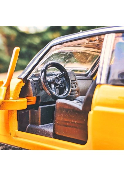 A2 Mkıı 1973 Efsane Koleksiyon Metal Araba 12CM Sarı