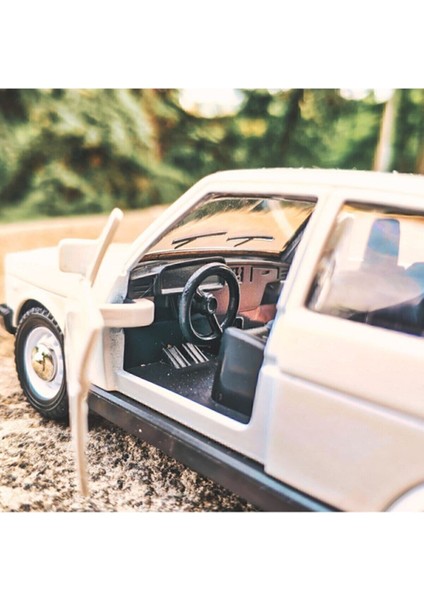 Ysfx 131 Koleksiyon Metal Araba 12CM Nostaljik Araba Beyaz Life Sell 721051 fırsatları