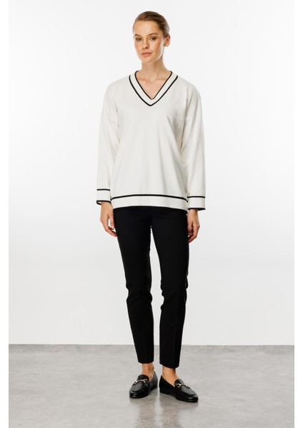 Çizgili V Yaka Triko Bluz-Ekru