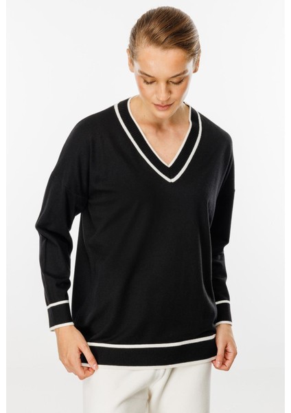 Çizgili V Yaka Triko Bluz-Siyah modelleri