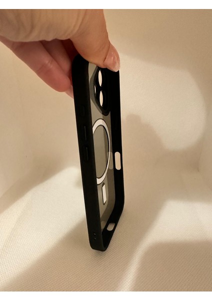 Iphone 11 Focus Pixel Magsafe Siyah fırsatları
