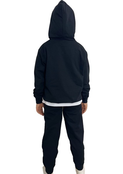 Kedi Baskılı Sweatshirt – Rahat ve Şık Tasarım modelleri