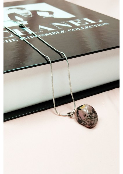 Rodonit Doğal Taşı Zincirli El Yapımı Kolye Uç: 2 cm Zincir: 20 cm Kutulu indirimleri