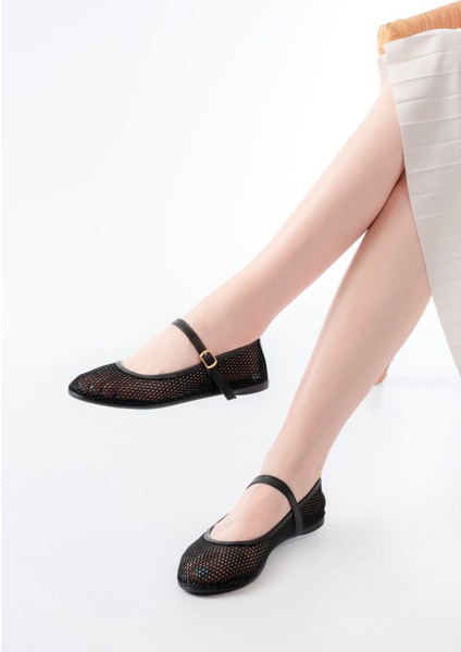 6325 Siyah Fileli Baret Toka Detaylı Günlük Kadın Babet