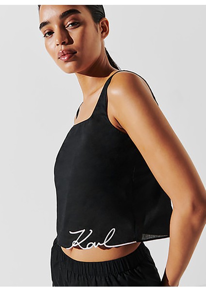 Bluz, M, Siyah modelleri