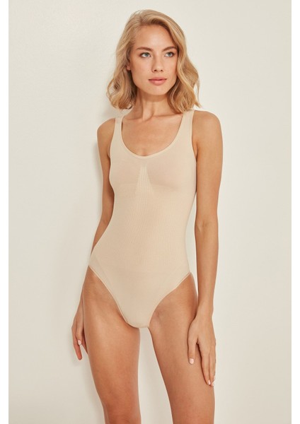 C12018 Kalın Askılı Slip Korse Ten