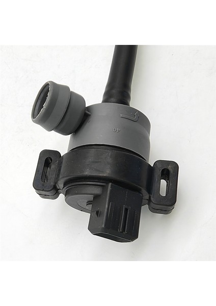 X5 Için Boru Karbon Tank Havalandırma Vanası ile Yakıt Deposu Havalandırma Vanası (Yurt Dışından) indirimleri