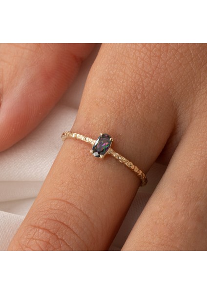 Gümüş Yüzük - Minimal Oval Mistik Topaz Taşlı Gümüş Yüzük-Oval Taşlı 925 Ayar Tek Taş Gümüş Yüzük