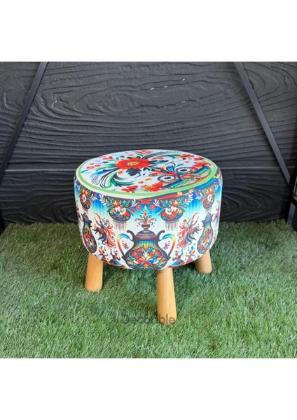 Renkli Etnik Esintiler Desenli Ayaklı Puf