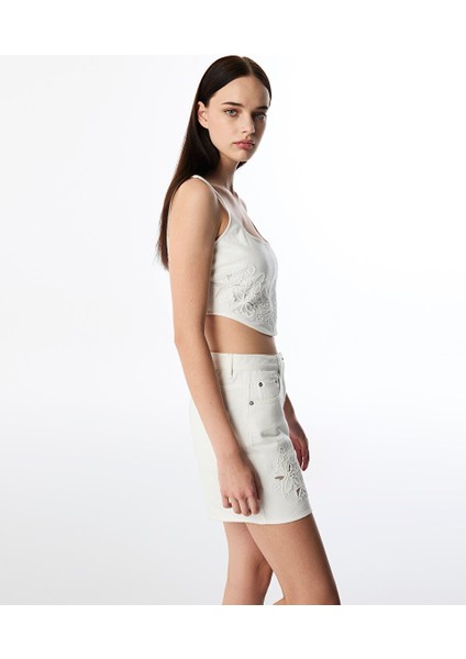 Işlemeli Non Denim Şort TS1250013069018 modelleri
