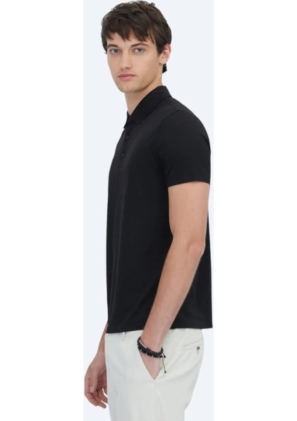 Siyah Desenli Polo Yaka T-Shirt indirimleri