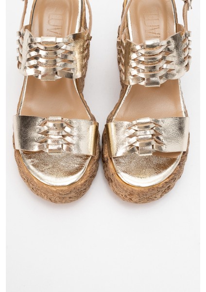 Olien Altın Cilt Hakiki Deri Kadın Dolgu Topuklu Sandalet fiyatları