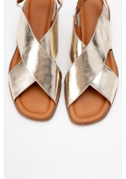 706 Hakiki Deri Altın Cilt Kadın Sandalet fiyatları