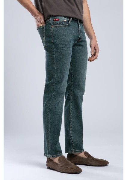 Harry Normal Bel Normal Kesim Düz Paça Yeşil Erkek Jean Pantolon modelleri