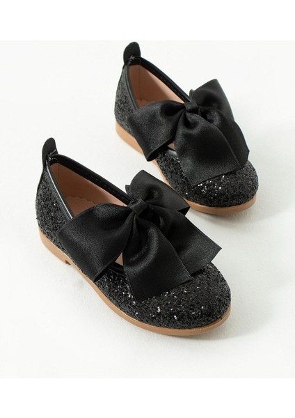 Marry Gloss Simli Parlak ve Şık Babet Özel Gün Büyük Saten Fiyonklu Kız Çocuk Ayakkabı