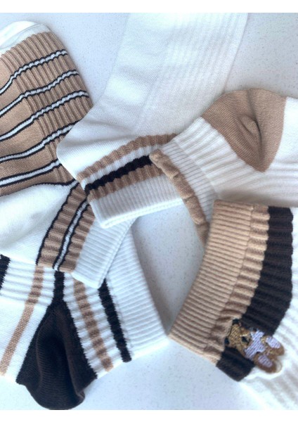 Çiçek ve Ayıcık Nakışlı Çorap 10 Adet