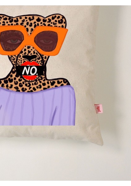 No Attitude Kaplan Illüstrasyonlu Kırlent Kılıfı (45X45 Cm) fırsatları