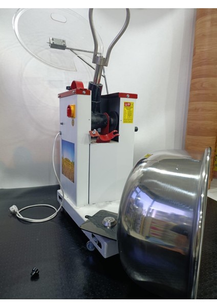 Kapaklı Hamur Karma Makinası 10 kg Un 5 Lt Su 15 kg Kapasiteli indirimleri