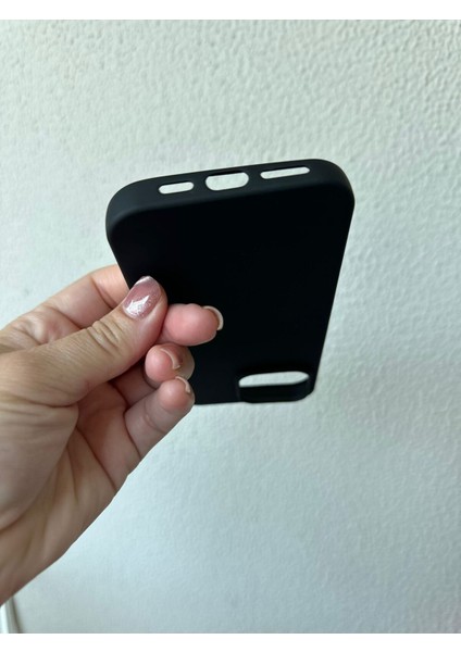 IPHONE 16 Pro Max Siyah Silikon