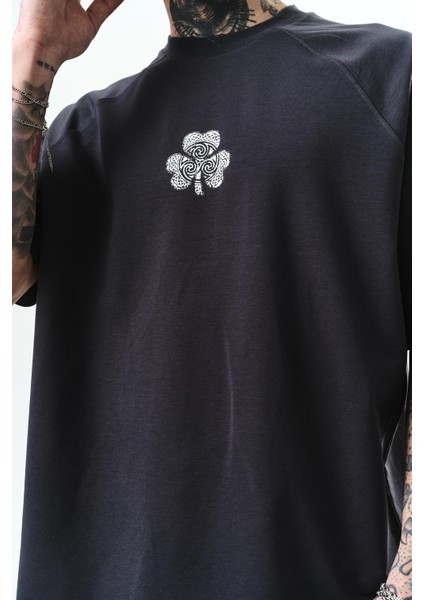 Erkek Unlucky Baskılı Oversize T-Shirt Füme indirimleri