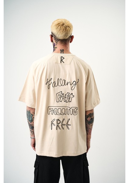 Erkek Fast Nakışlı Oversize T-Shirt Bej