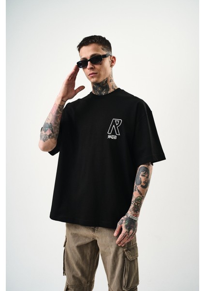 Erkek R Creative Nakışlı Oversize T-Shirt Siyah fiyatları