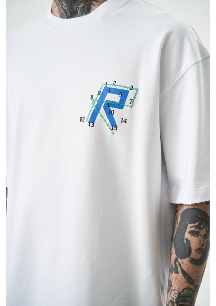 Erkek Numbers Of R Nakışlı Oversize T-Shirt Beyaz fırsatları