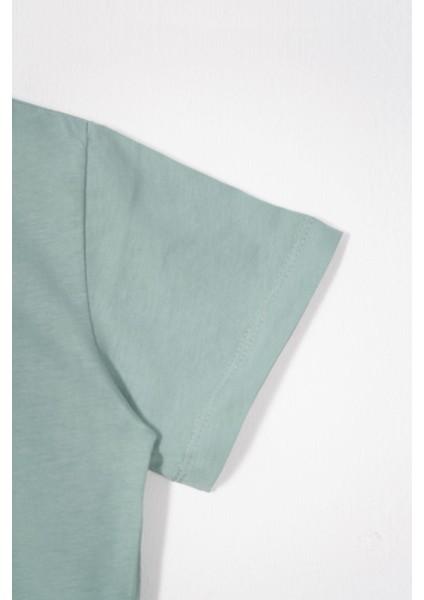 Bisiklet Yaka Çağla Yeşili Renk Erkek Çocuk Tshirt indirimleri