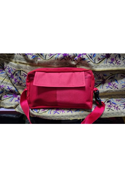 Bel çantası kırmızı