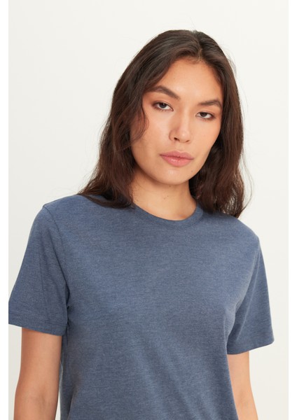 Erkek Indigo Melanj Pamuklu Slim Fit Dar Kesim Bisiklet Yaka Tişört