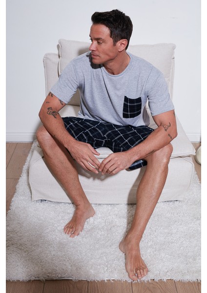 Kareli Regular Fit Pamuklu Bisiklet Yaka Kısa Kollu Şortlu Pijama Takımı Erkek Pijama Takımı 6572020 fiyatları