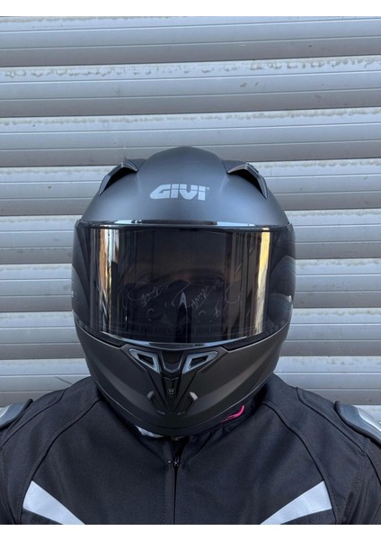Gıvı 50.7 Mat Siyah Kask (Siyah Camlı)