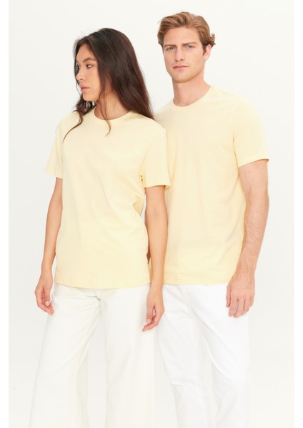 Erkek Sarı %100 Pamuk Slim Fit Dar Kesim Bisiklet Yaka Tişört
