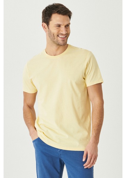 Erkek Sarı %100 Pamuk Slim Fit Dar Kesim Bisiklet Yaka Tişört