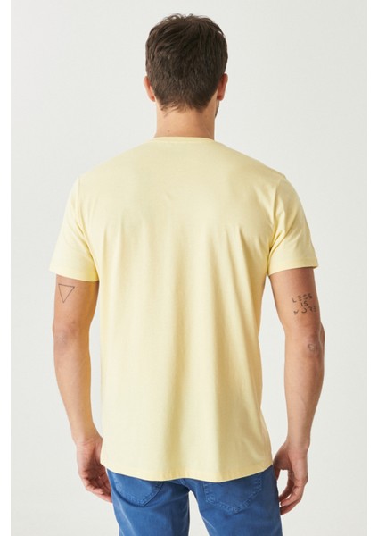 Erkek Sarı %100 Pamuk Slim Fit Dar Kesim Bisiklet Yaka Tişört