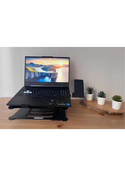 Tüm Modellerle Uyumlu Katlanabilir Çelik Laptop Standı ve Telefon Tutuculu Yükseltici fırsatları