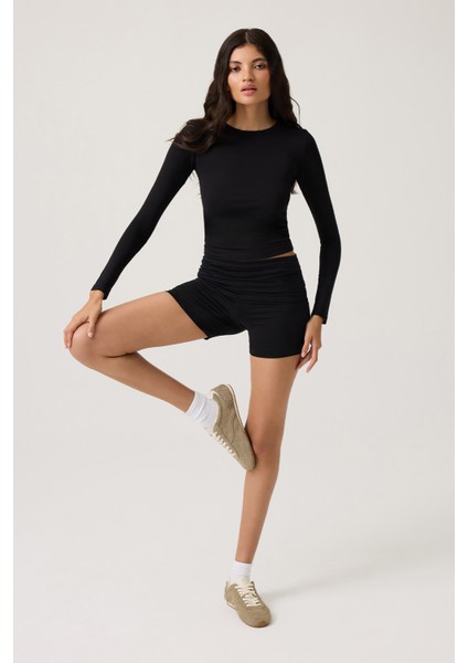 Siyah Katlanabilir Bel Detaylı Şort Lounge Shorts fiyatları